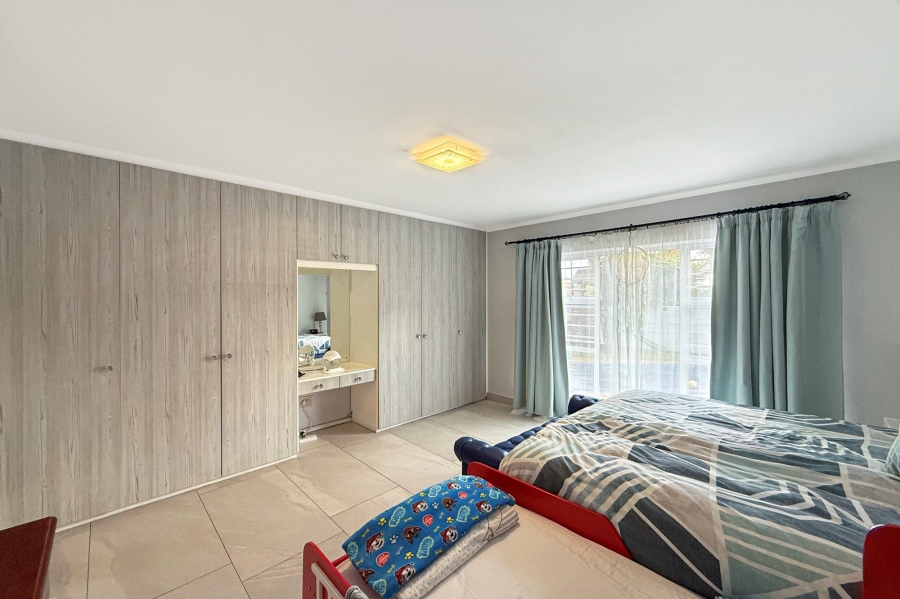 2 Bedroom Property for Sale in Welgelegen 3 Western Cape